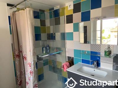 Chambre - 26 m² - 1 pièce