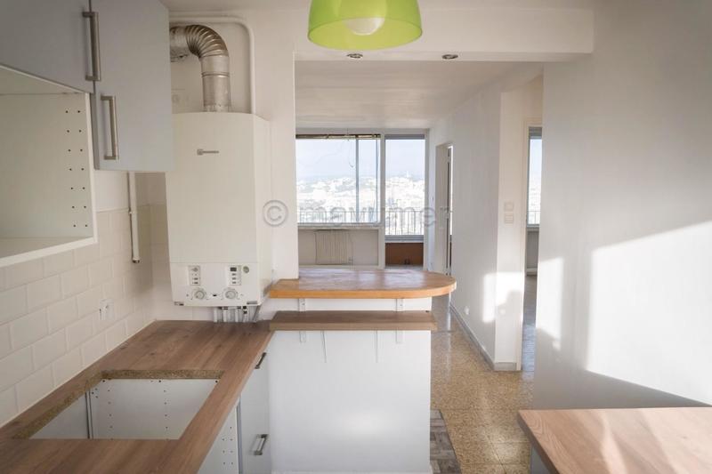 Appartement - 81 m² - 5 pièces