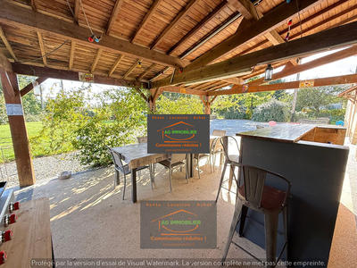 Maison - 180 m² - 7 pièces