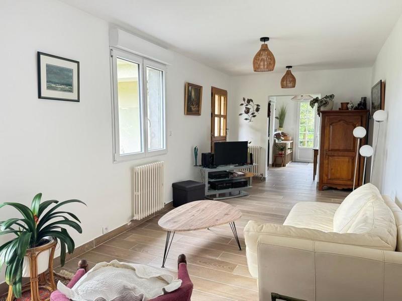 Maison - 144 m² - 5 pièces