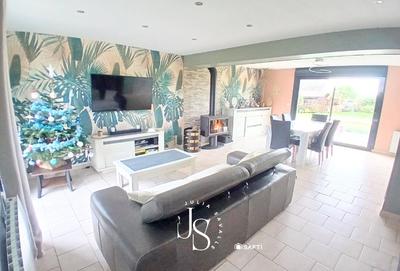 Maison - 100 m² - 5 pièces