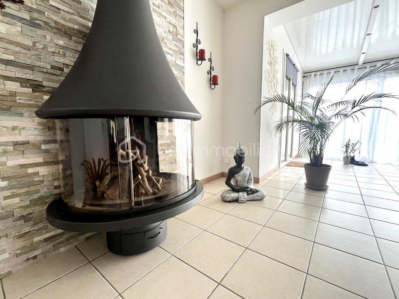 Maison - 185 m² - 6 pièces