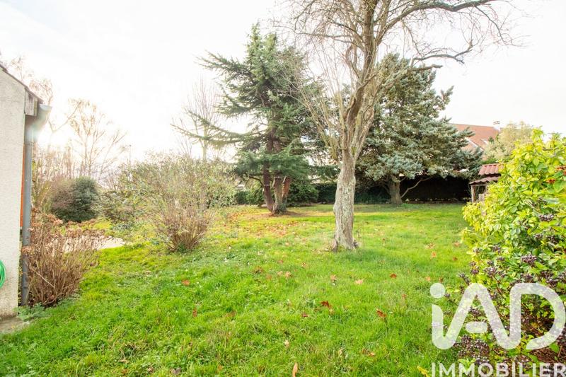 Maison - 96 m² - 5 pièces