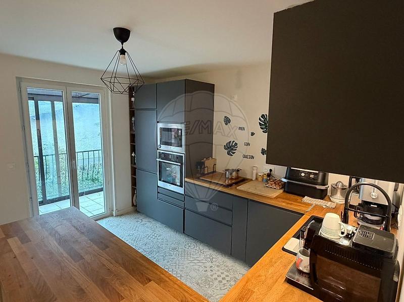 Maison - 131 m² - 7 pièces