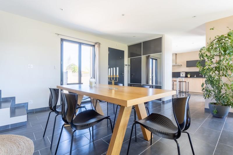 Maison contemporaine - 155 m² - 5 pièces
