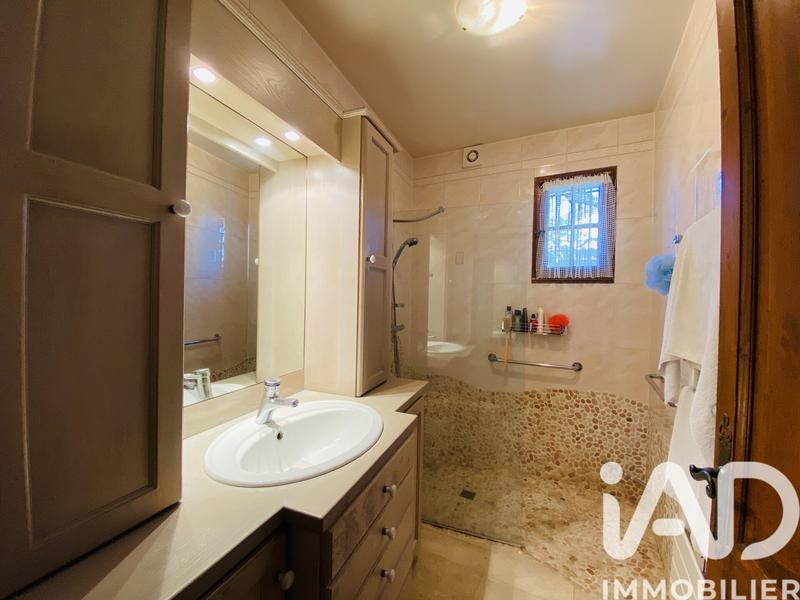 Maison - 145 m² - 6 pièces