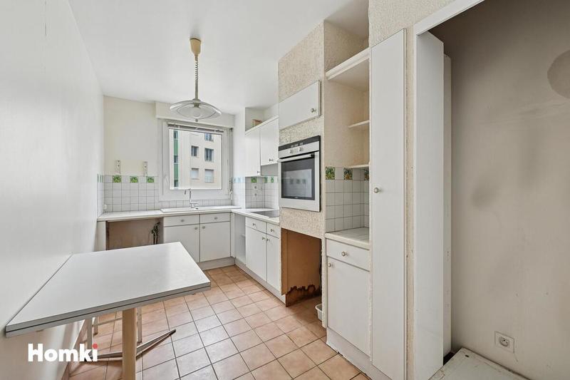 Appartement - 77 m² - 4 pièces