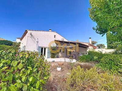 Maison - 160 m² - 5 pièces