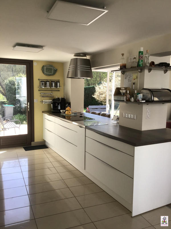 Maison ancienne - 258 m² - 8 pièces