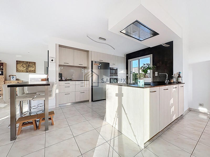 Maison - 164 m² - 4 pièces