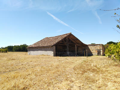 Maison - 150 m² - 1 pièce