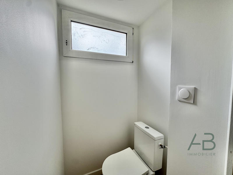 Local commercial - 8 m²