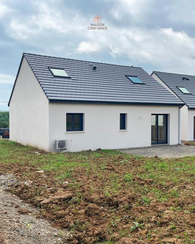 Maison - 99 m² - 5 pièces