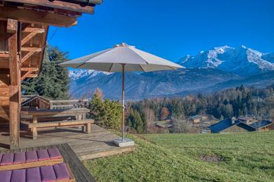 Châlet - 206 m² - 9 pièces