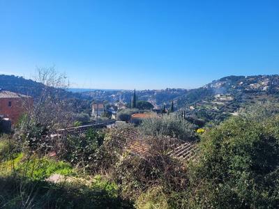 Terrain constructible - 772 m²