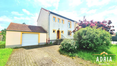 Maison - 105 m² - 6 pièces