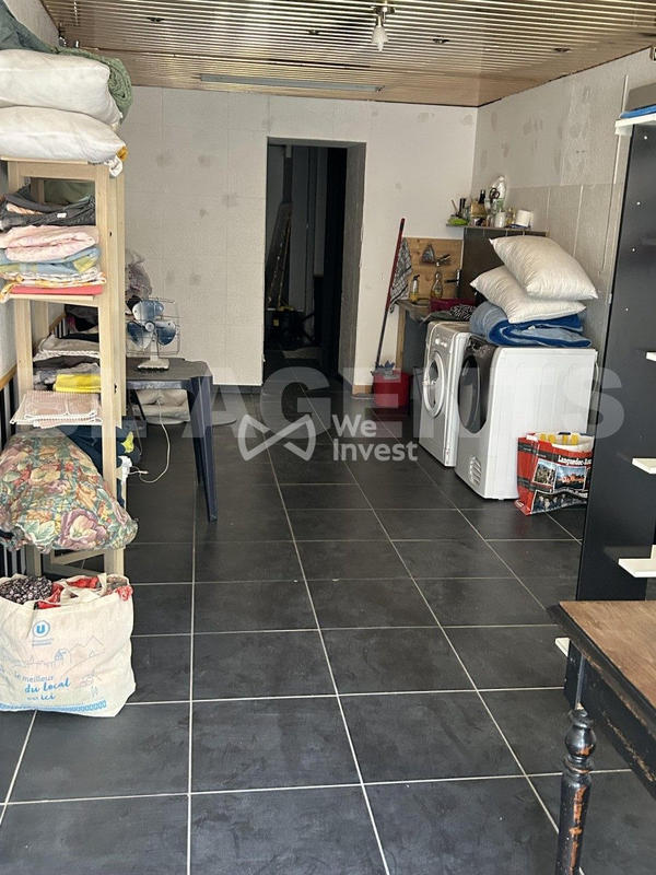 Appartement - 100 m² - 2 pièces