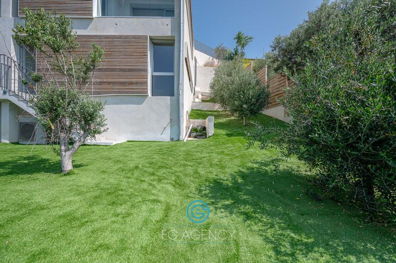 Maison - 115 m² - 4 pièces