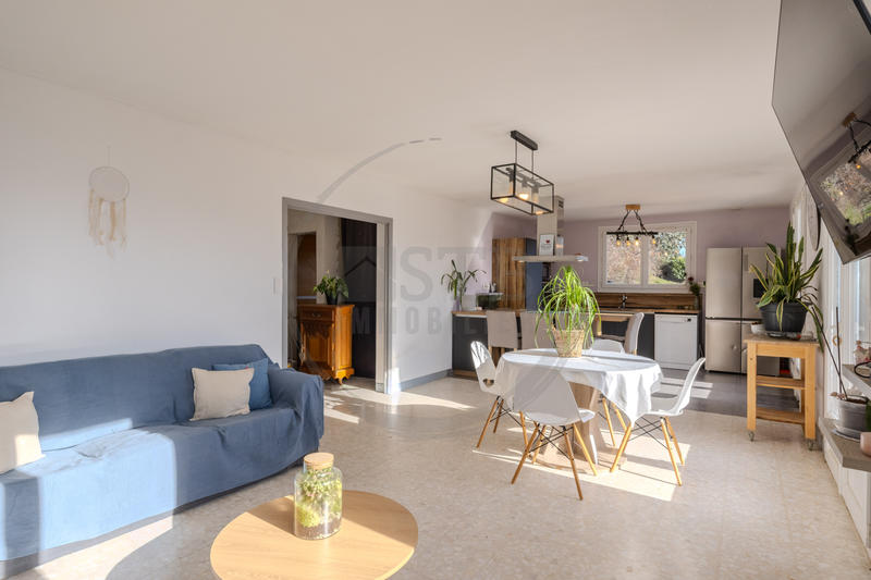 Maison - 130 m² - 5 pièces