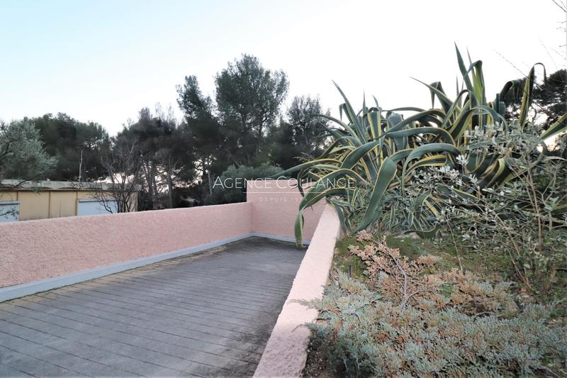 Parking / Garage - 13 m²