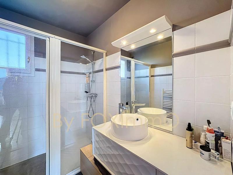 Villa - 130 m² - 5 pièces