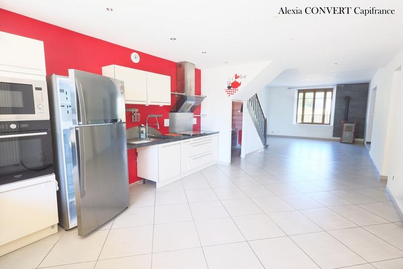 Maison de village - 211 m² - 8 pièces