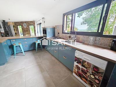 Maison - 138 m² - 4 pièces