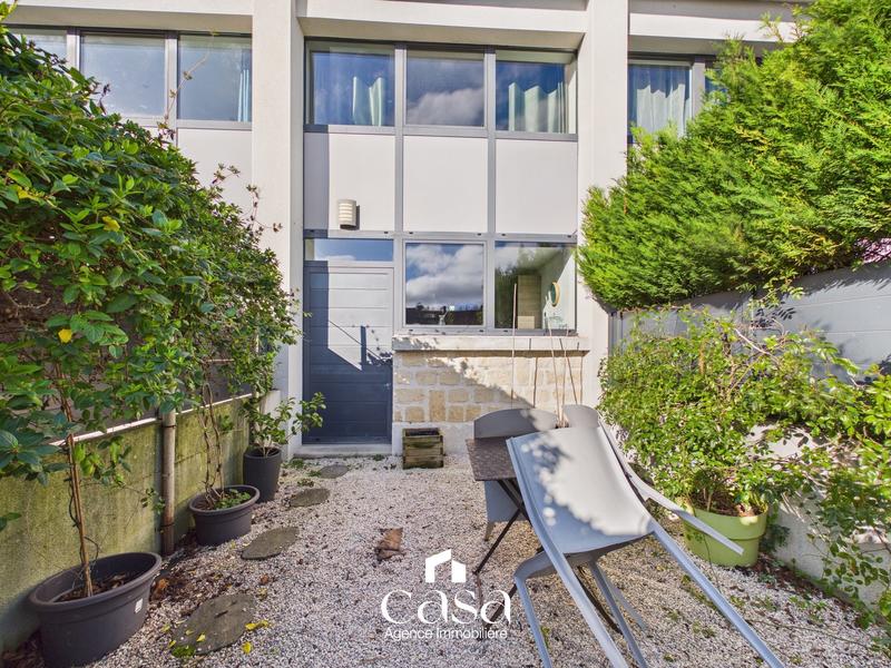 Maison - 92 m² - 5 pièces