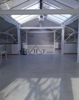 Entrepôt - 450 m²