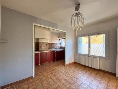 Immeuble - 230 m² - 9 pièces