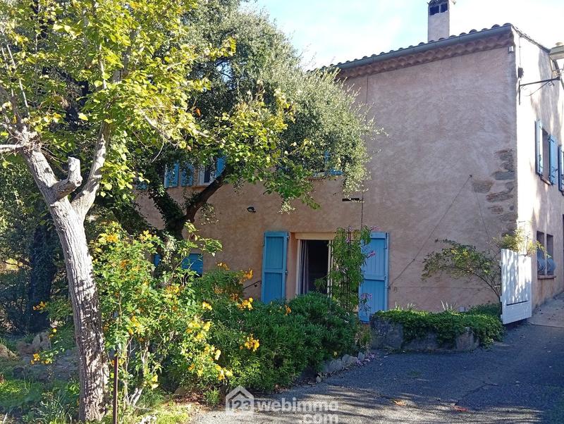 Villa - 121 m² - 6 pièces