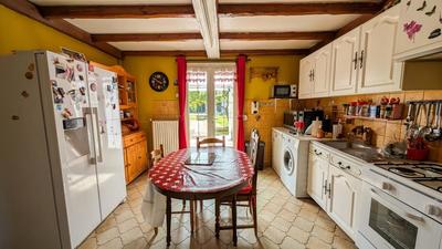 Maison - 103 m² - 6 pièces