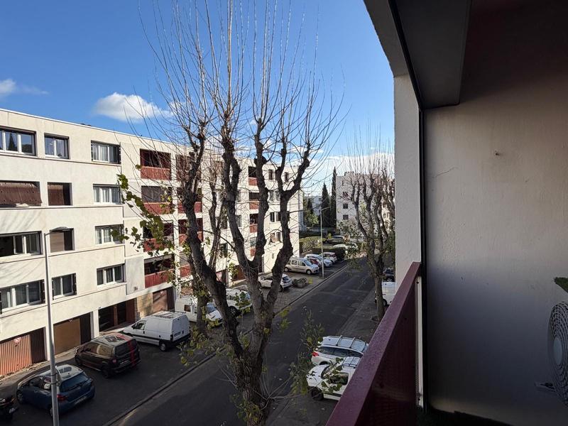 Appartement - 77 m² - 3 pièces