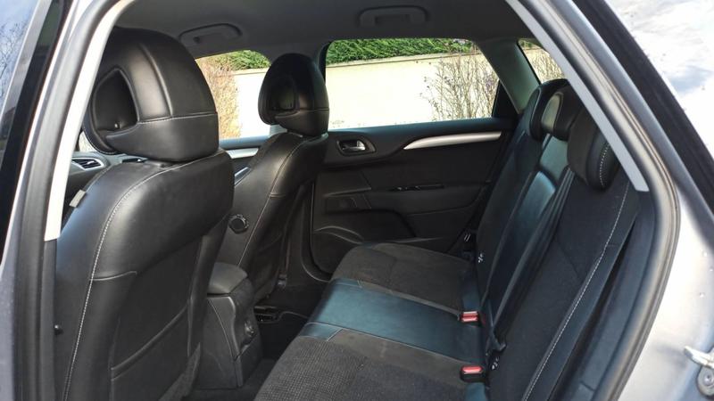 Citroën C4 II 1.2 PureTech 130 Eat6 Shine