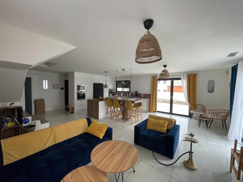 Maison - 150 m² - 6 pièces