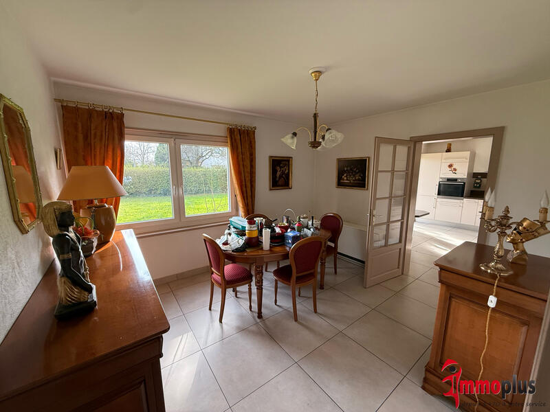 Appartement - 112 m² - 5 pièces