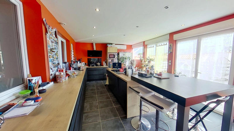 Maison traditionnelle - 121 m² - 5 pièces