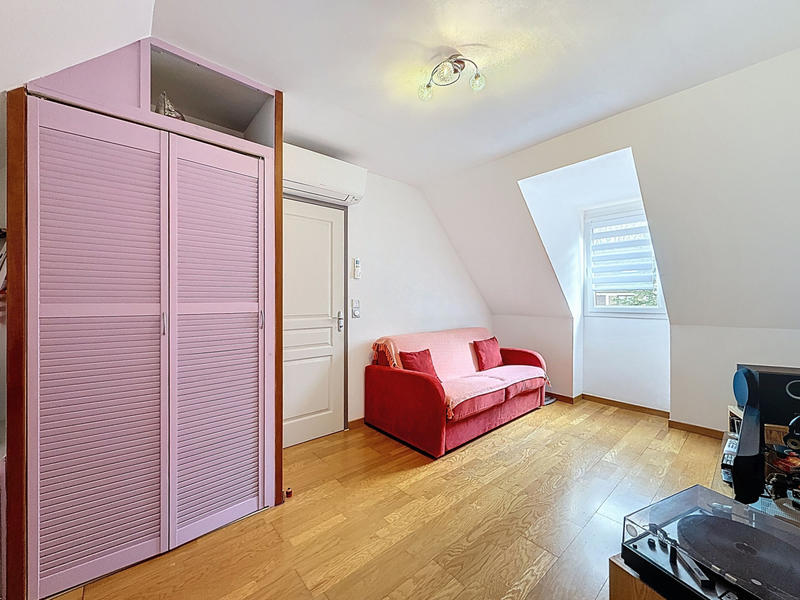 Maison - 110 m² - 5 pièces