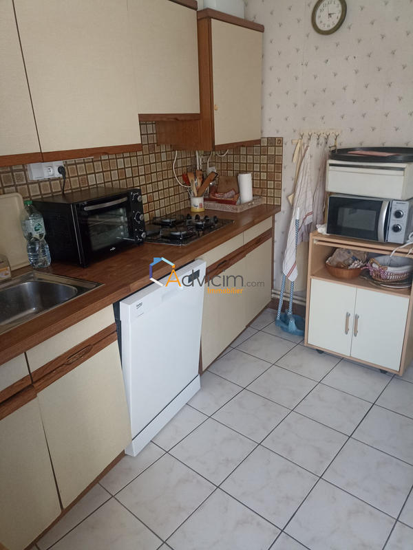 Appartement - 92 m² - 3 pièces