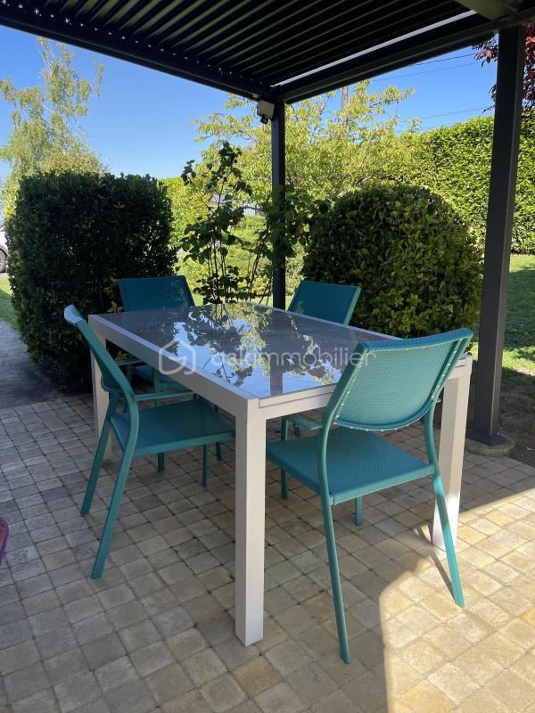 Maison traditionnelle - 148 m² - 7 pièces