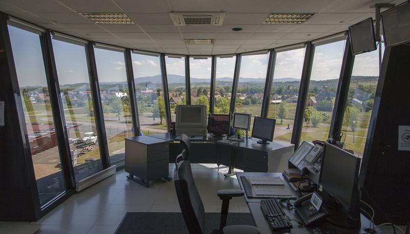 Visite guidée de l'écluse de Niffer - Vnf