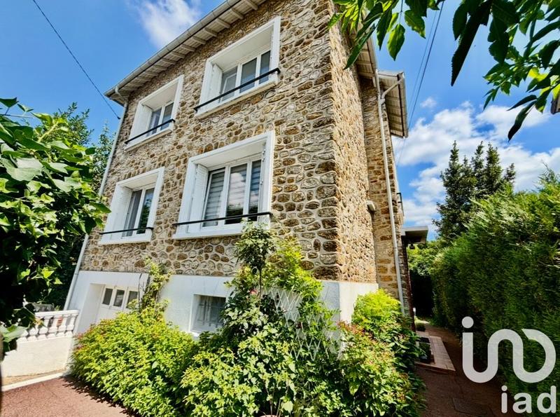 Maison - 104 m² - 6 pièces