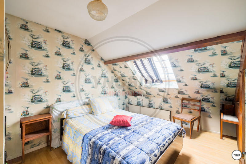 Maison - 105 m² - 5 pièces