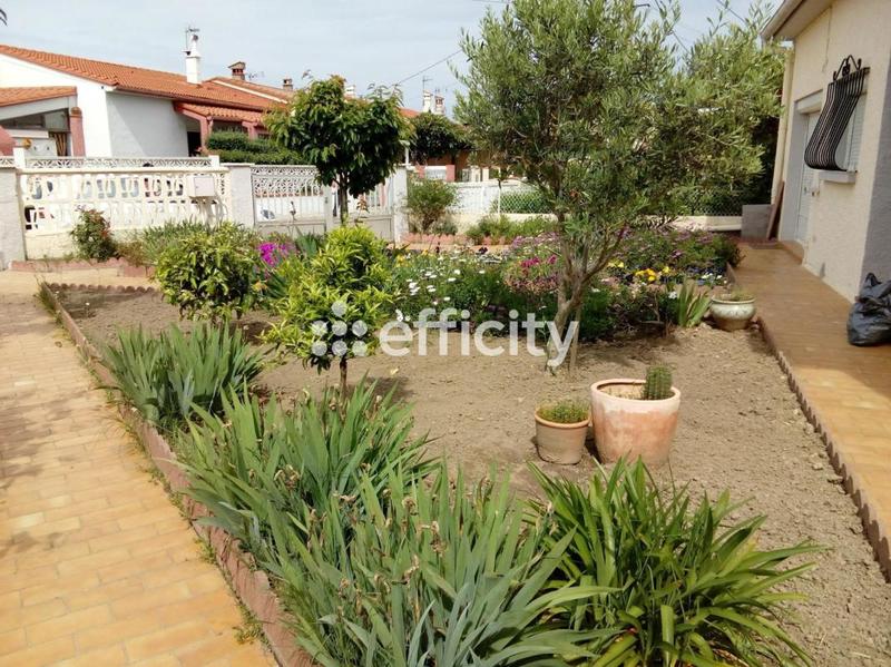 Villa - 100 m² - 5 pièces