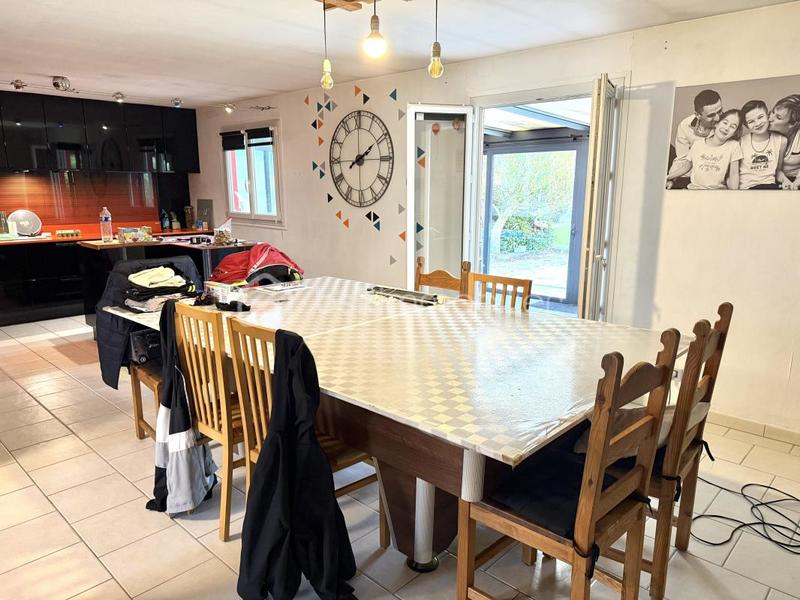 Pavillon - 95 m² - 5 pièces