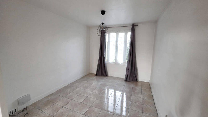 Maison - 88 m² - 3 pièces