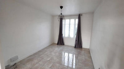 Maison - 88 m² - 3 pièces