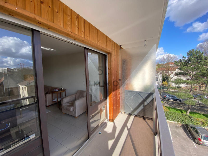 Appartement - 94 m² - 5 pièces