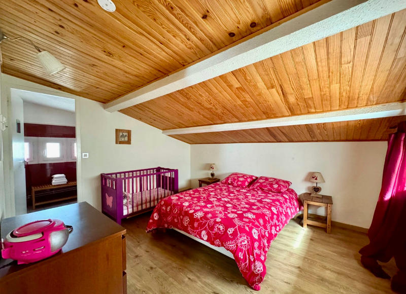 Maison - 400 m² - 15 pièces