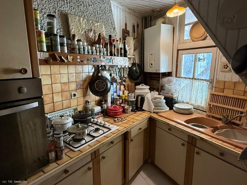 Maison de ville - 103 m² - 9 pièces